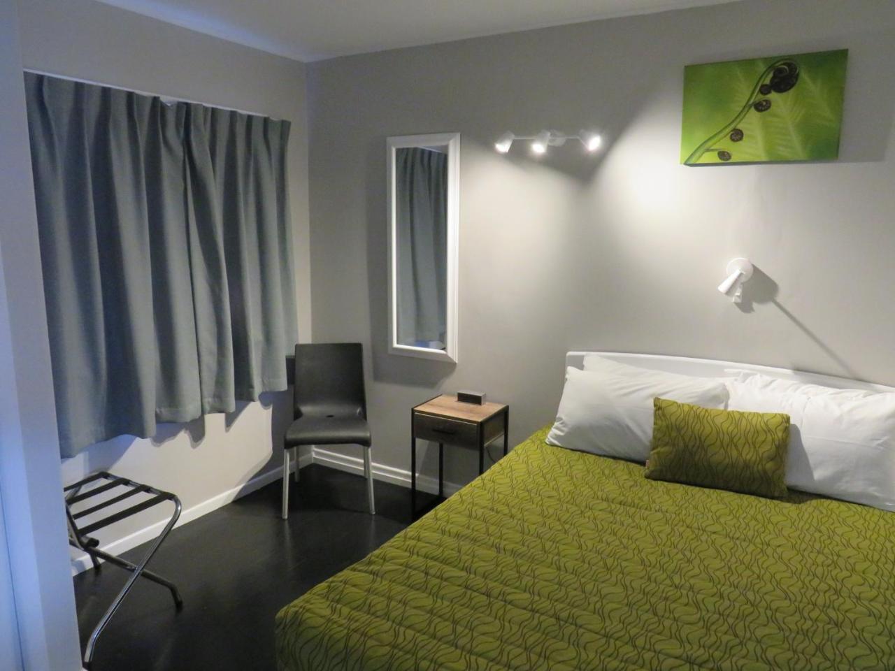 Blue Wave Motel Mt Maunganui Маунт-Маунгани Экстерьер фото
